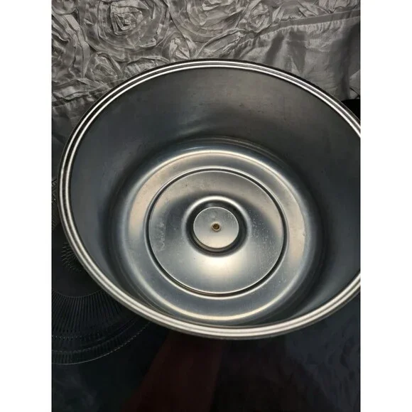 VTG Glass Cake Plate Stainless Steel Dome Lid Covered Dish Ribbed Footed 12" - Picture 7 of 16